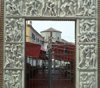 porta d'ingresso della pescheria di Chioggia
